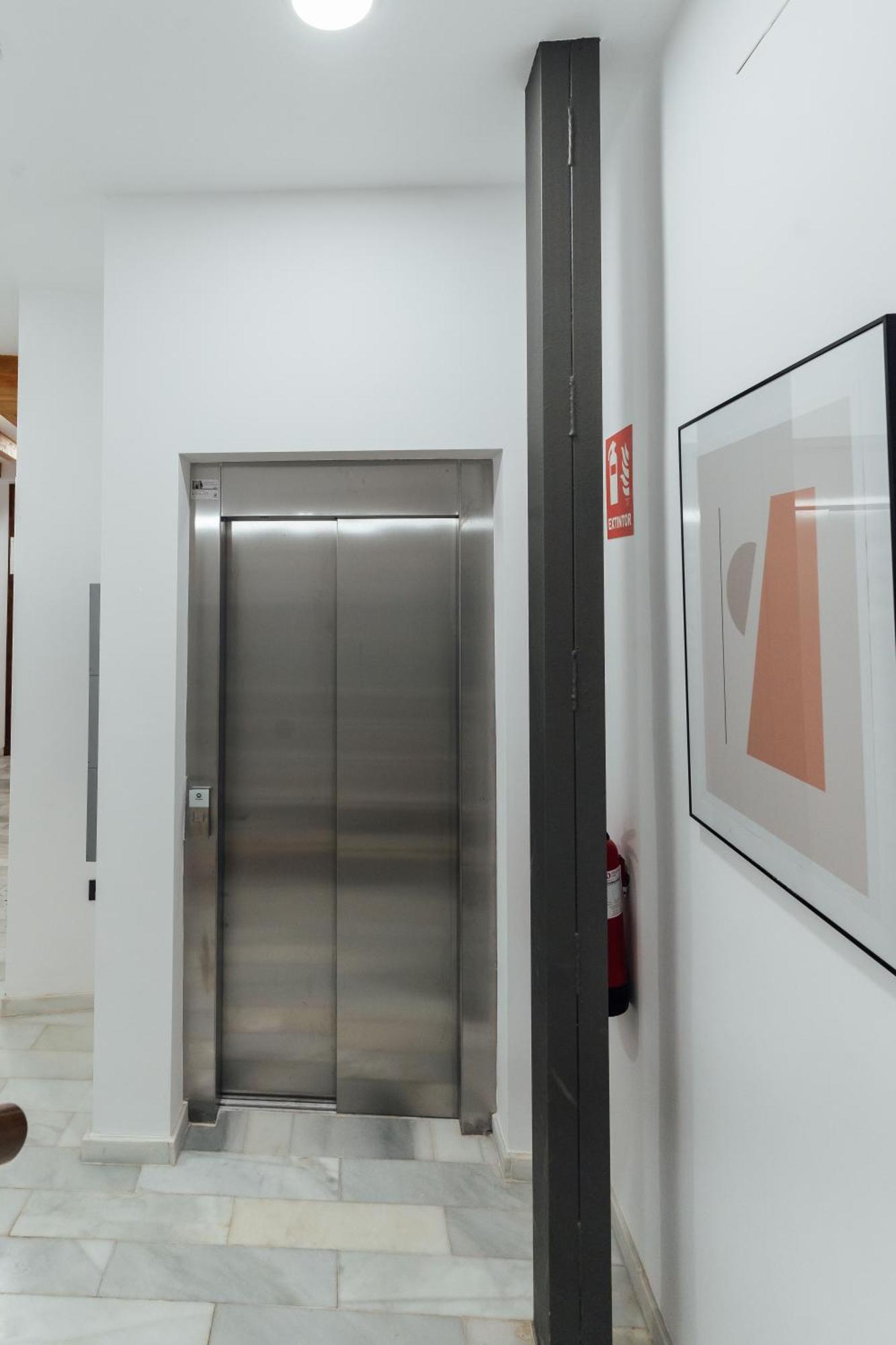 Luxury And Cozy- 1Bd 1Bth- Las Setas Севилья Экстерьер фото
